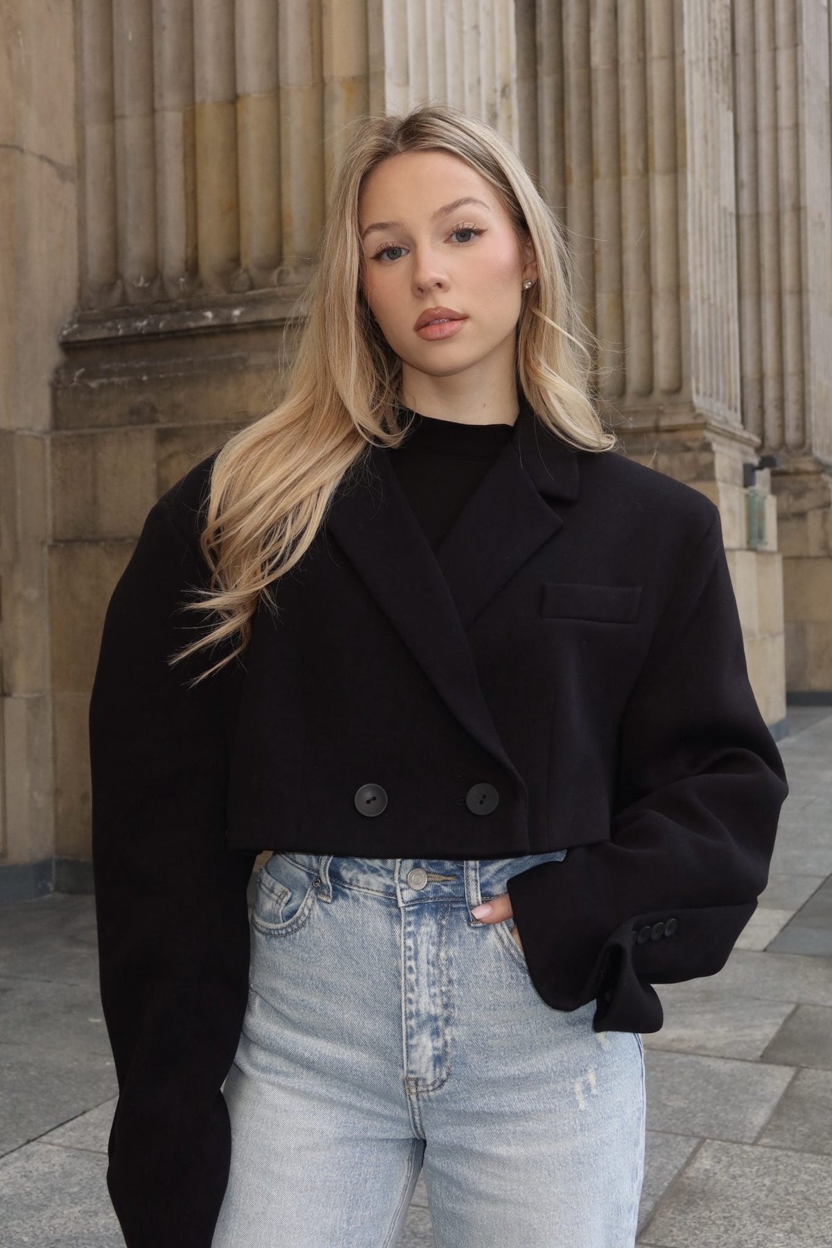 Marynarka Chic – Czarna
