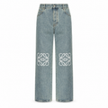 Knee pattern jeans