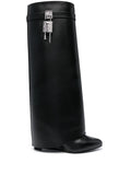 BLACK BOOTS