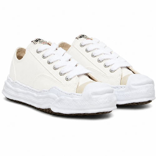White chunky sneakers