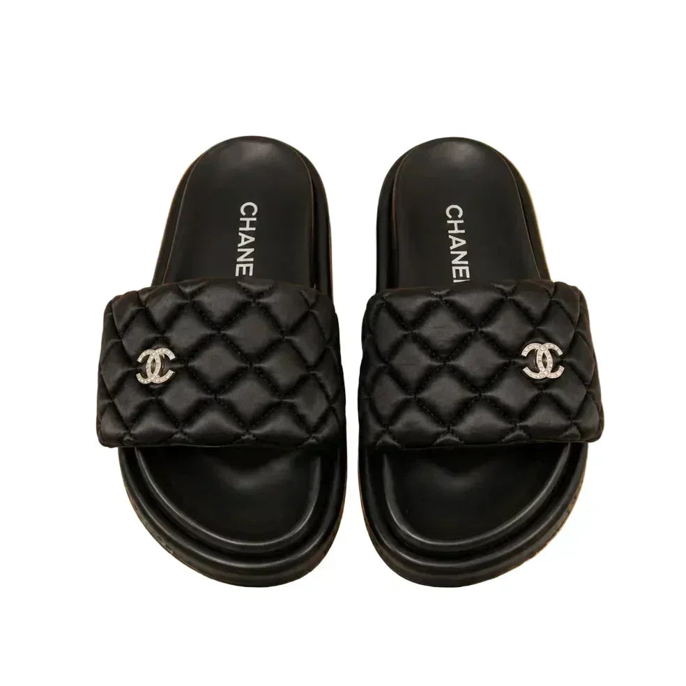 BLACK SANDALS