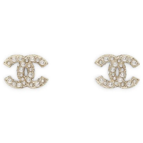 earrings with diamonds