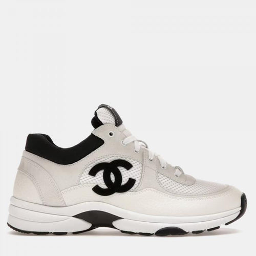 C WHITE & BLACK SNEAKERS